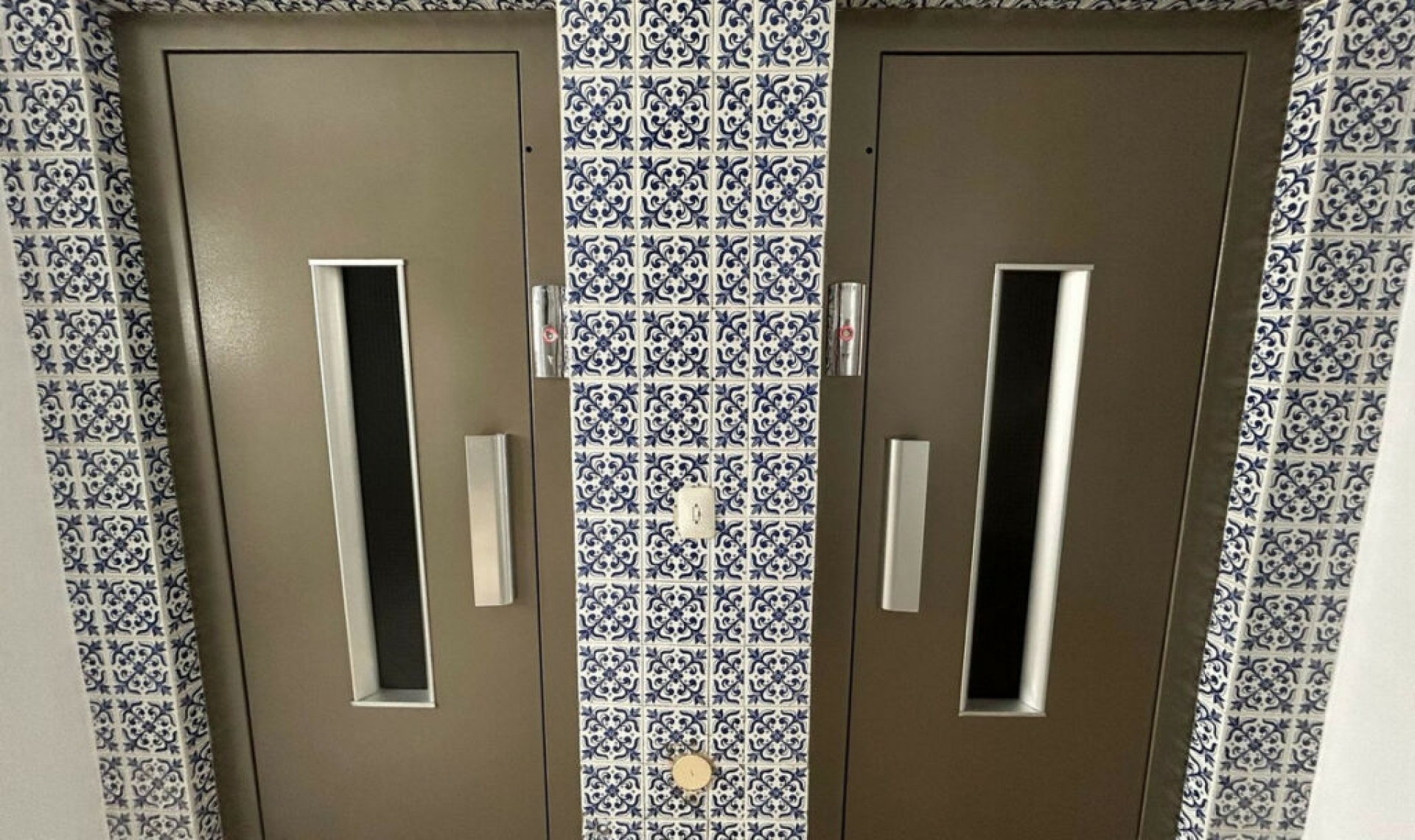 Resale - Apartment -
Marbella