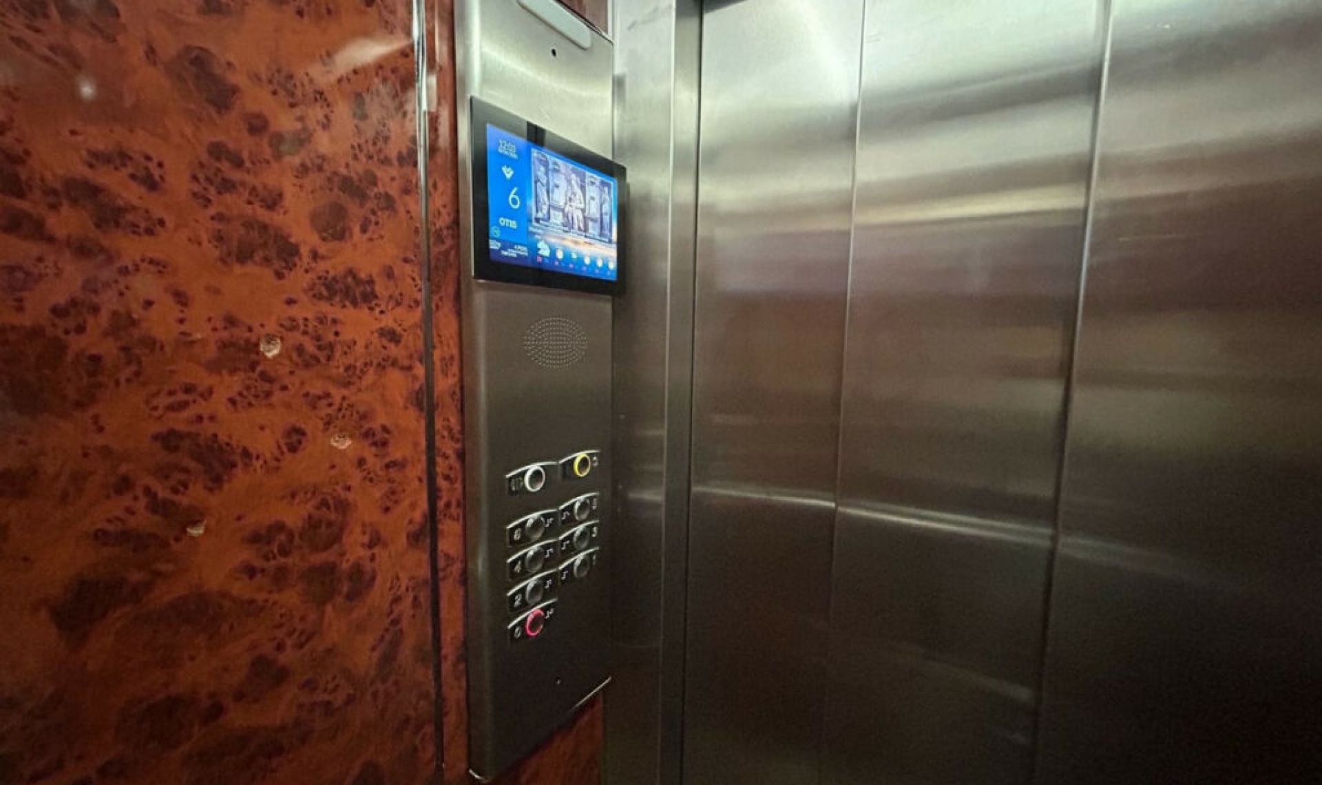 Resale - Apartment -
Marbella