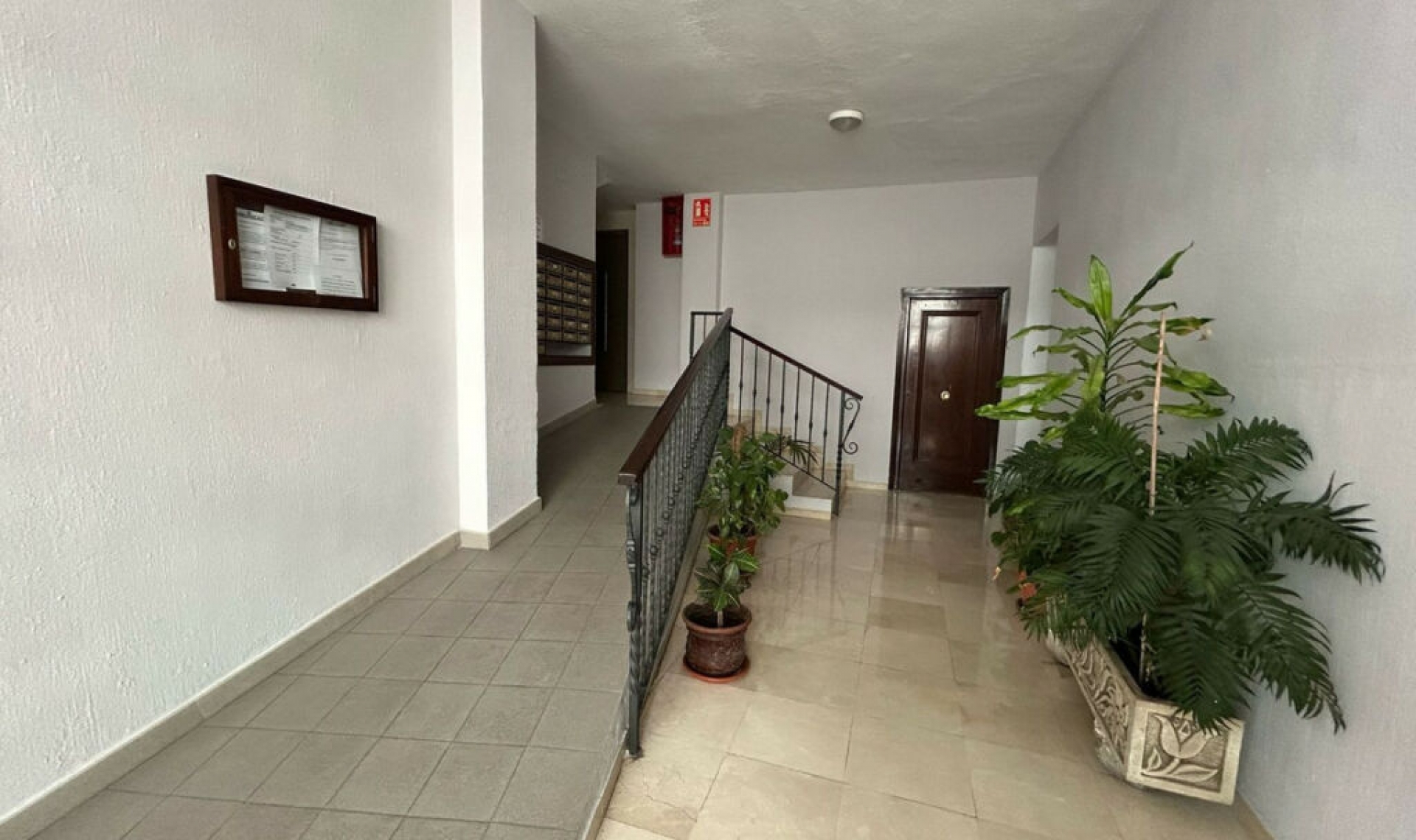 Resale - Apartment -
Marbella