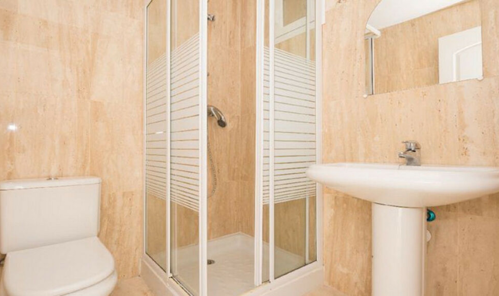 Resale - Apartment -
Marbella