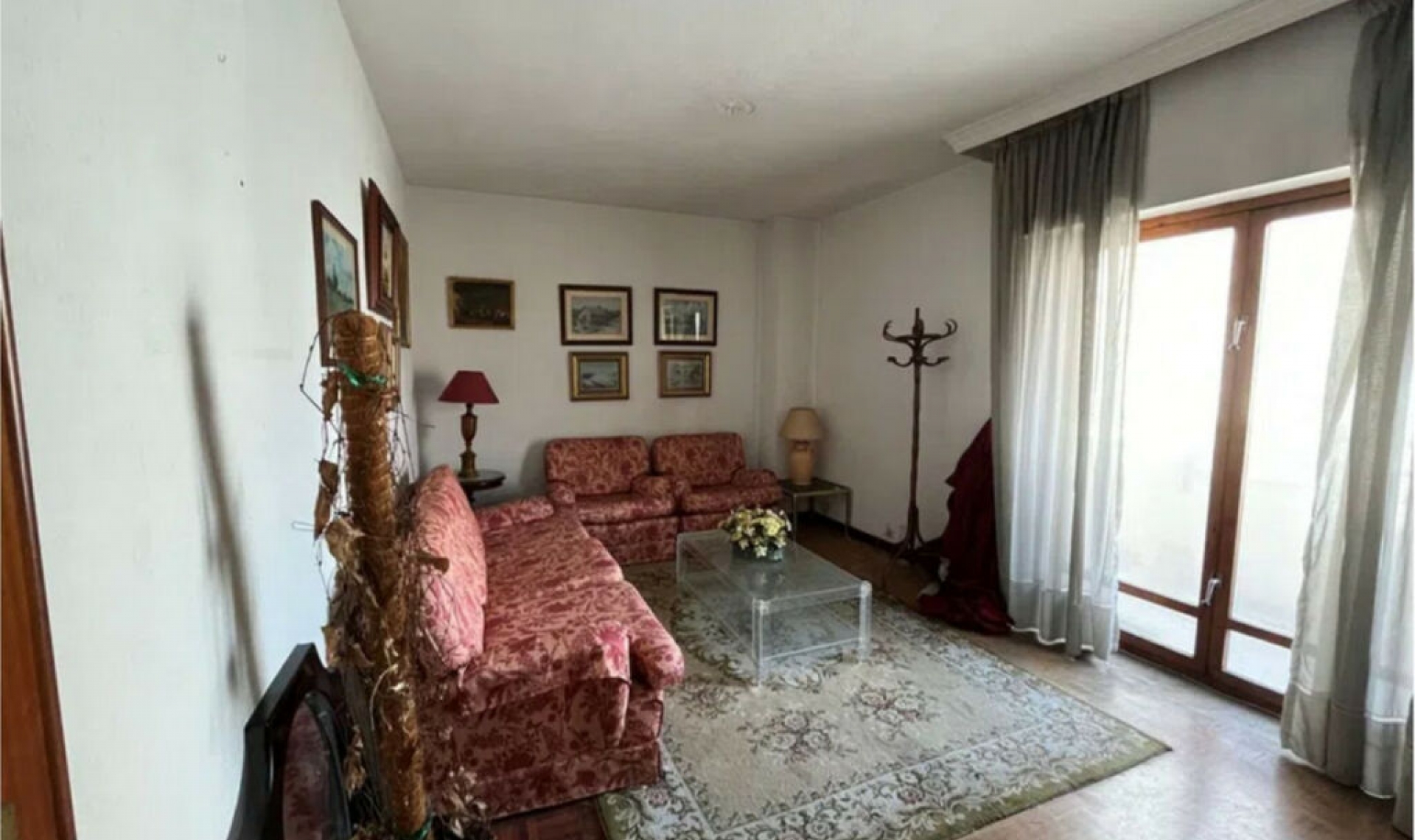 Resale - Apartment -
Marbella