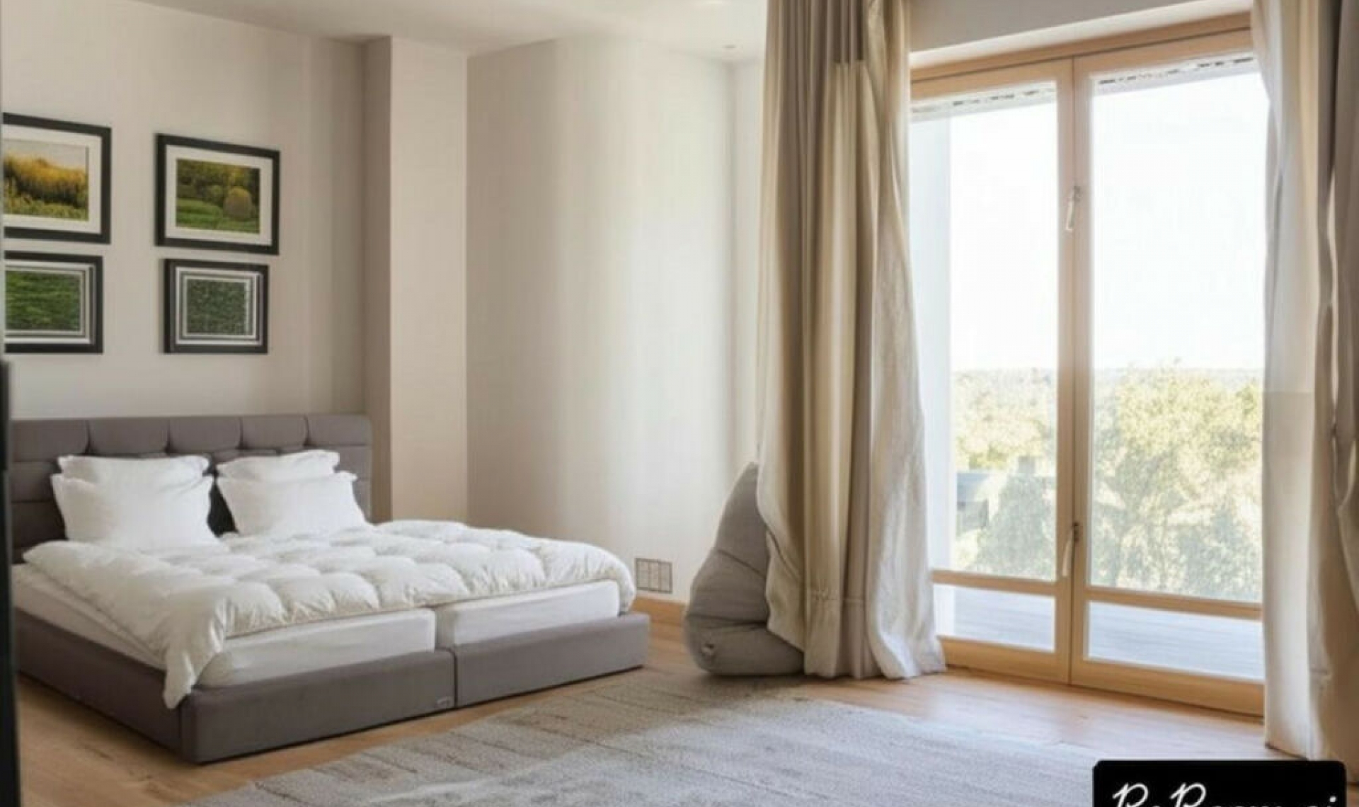 Resale - Apartment -
Marbella