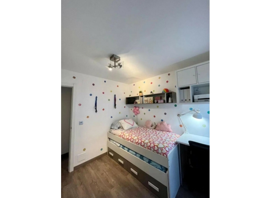 Resale - Apartment -
Marbella