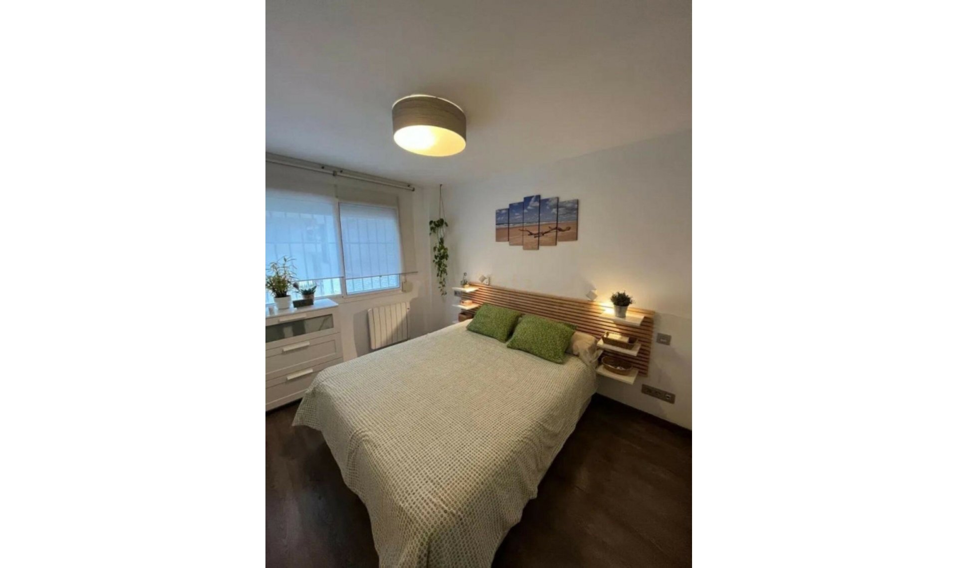 Resale - Apartment -
Marbella