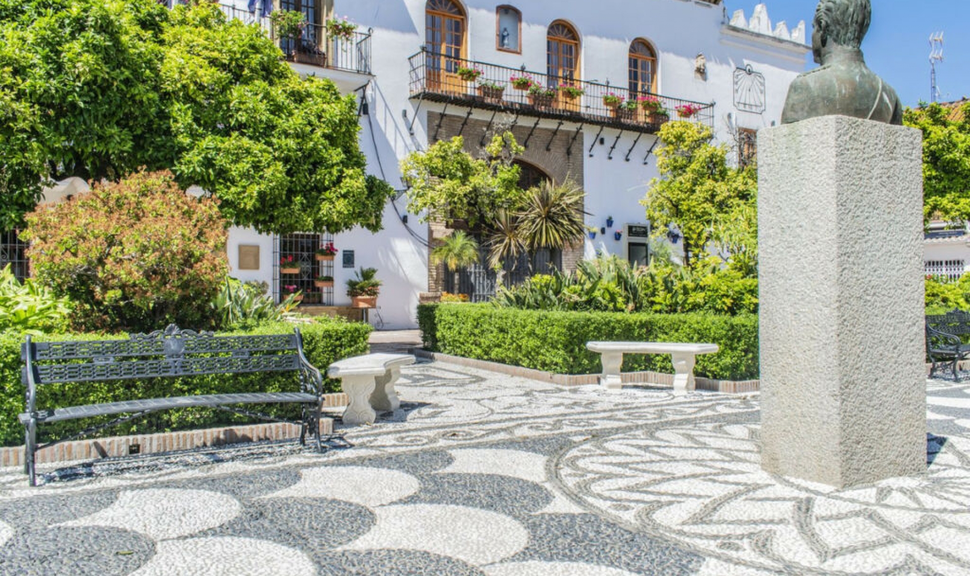 Resale - Apartment -
Marbella