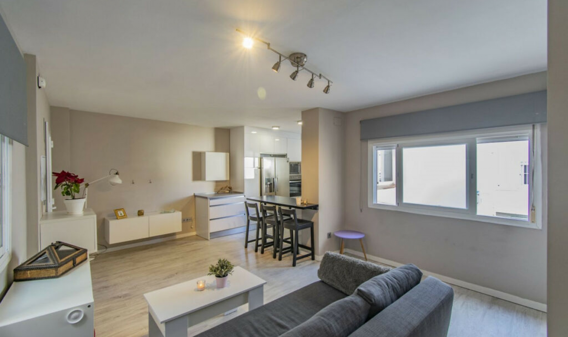 Resale - Apartment -
Marbella