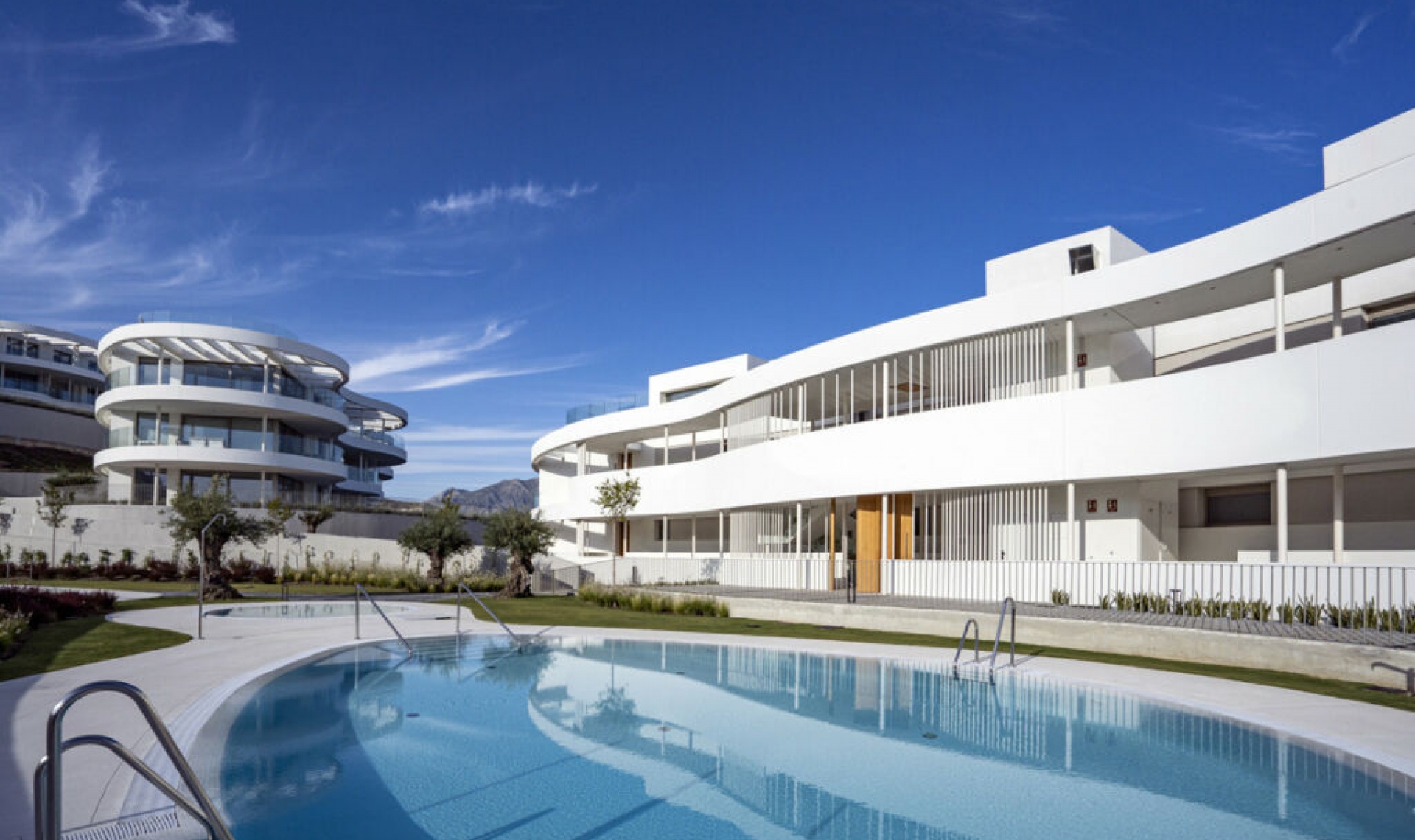 Resale - Apartment -
Marbella