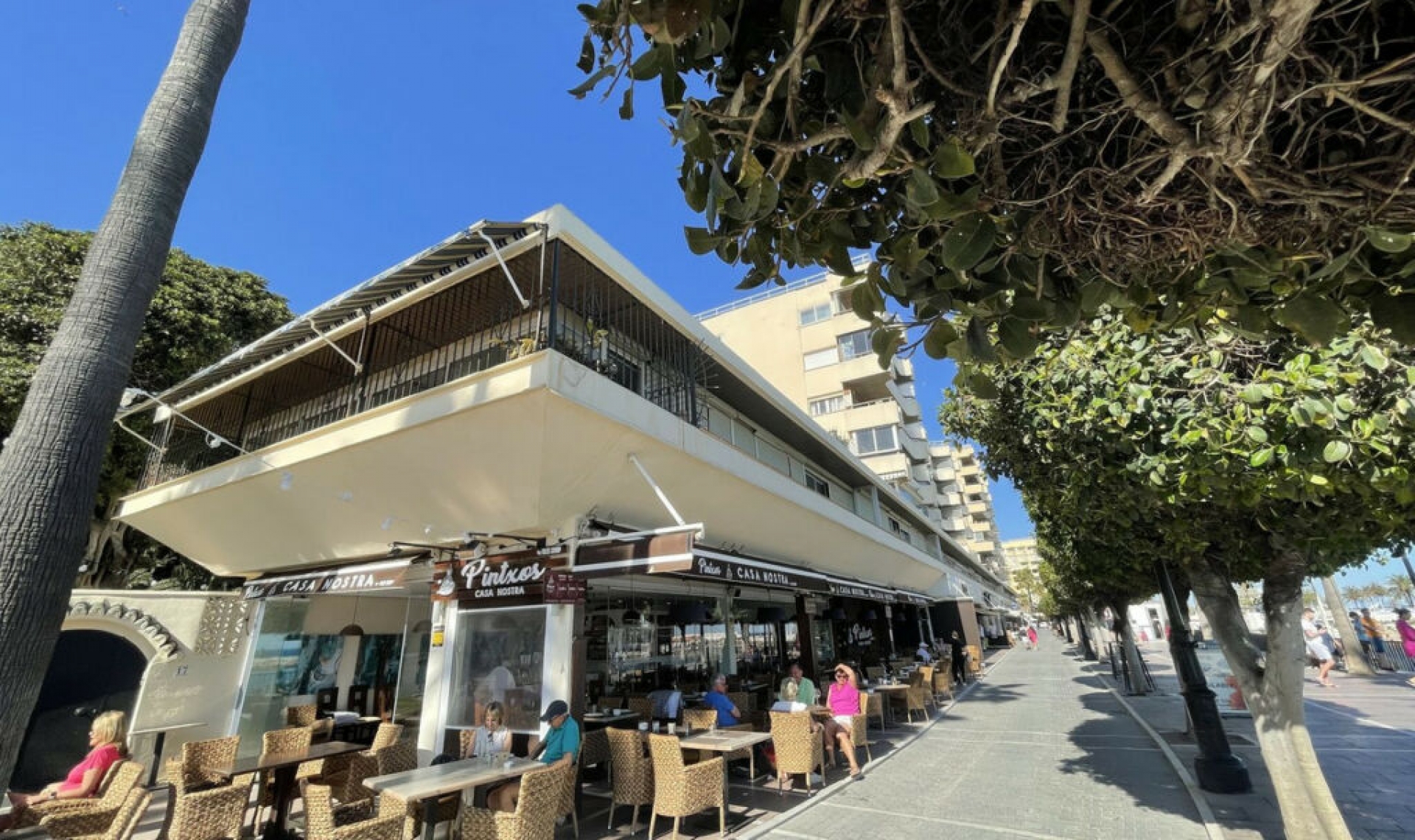 Resale - Apartment -
Marbella