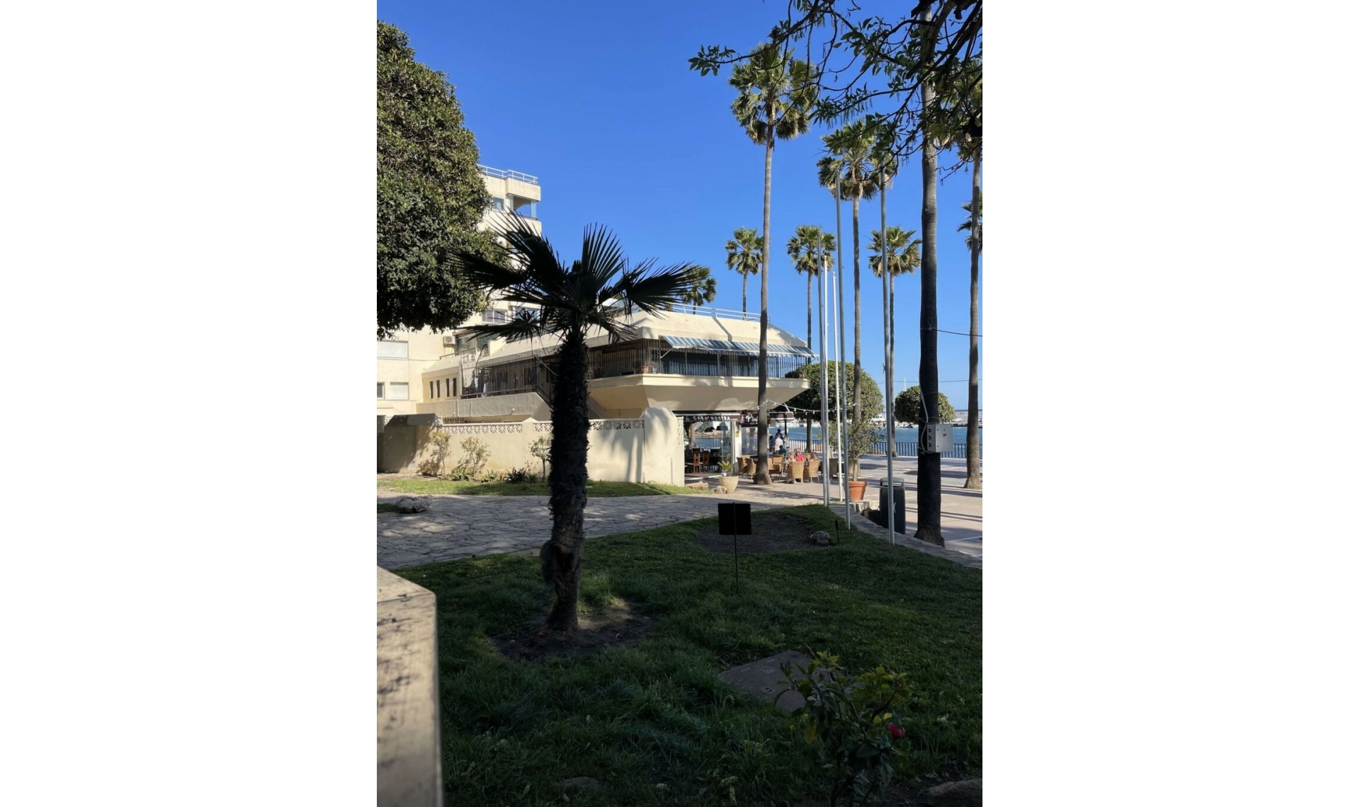 Resale - Apartment -
Marbella