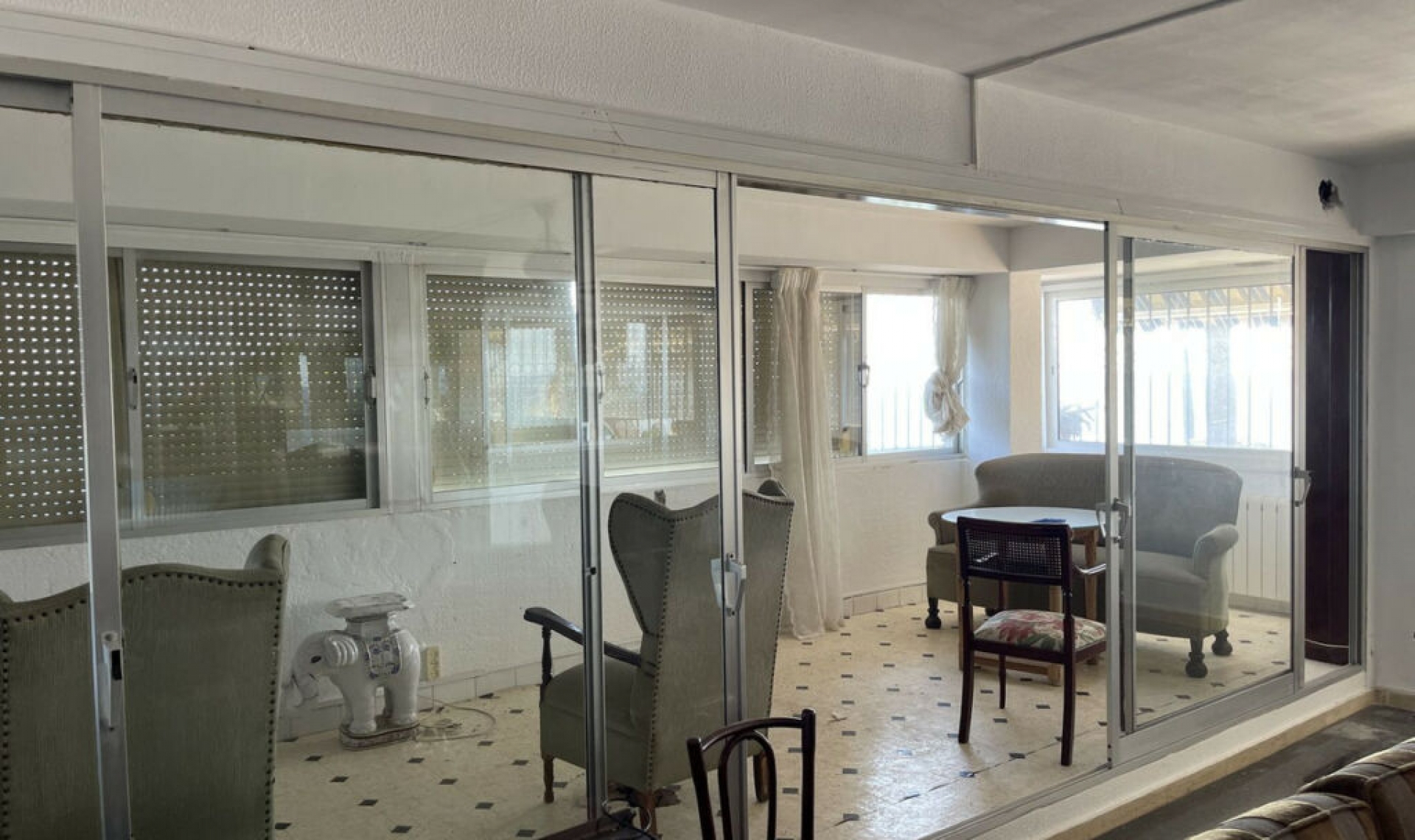 Resale - Apartment -
Marbella