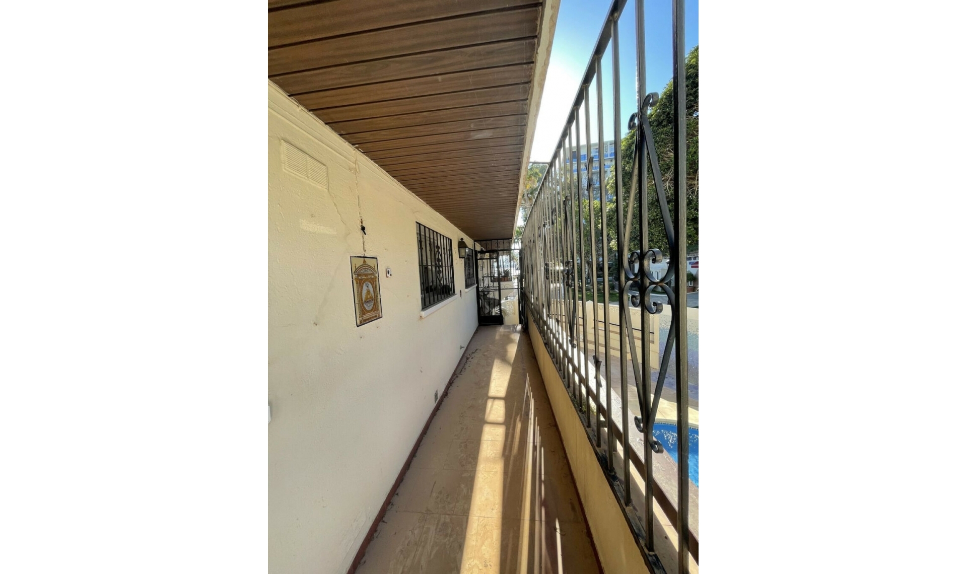 Resale - Apartment -
Marbella