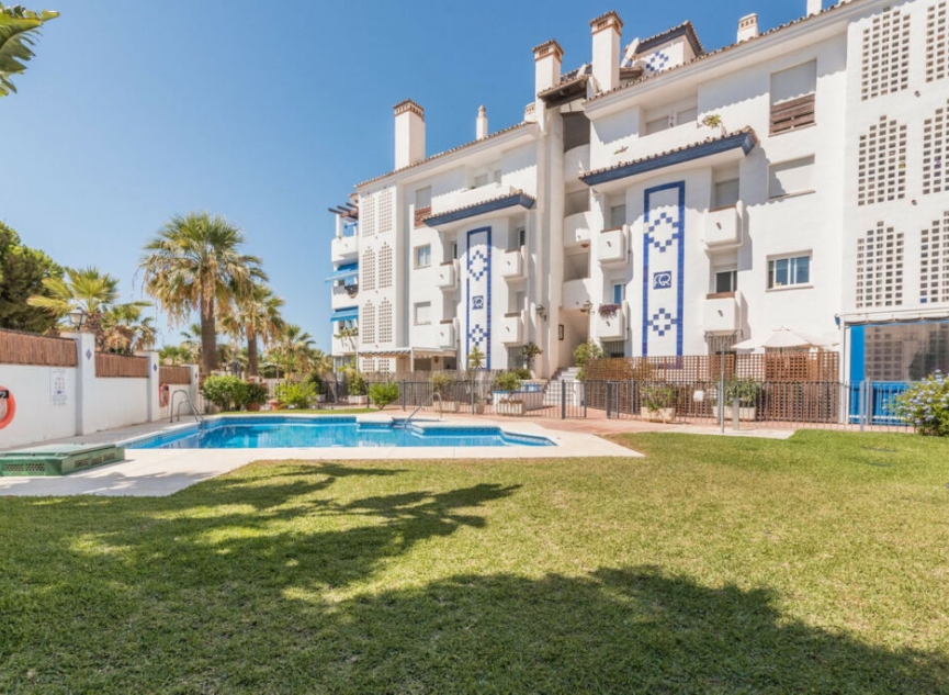 Resale - Apartment -
Marbella