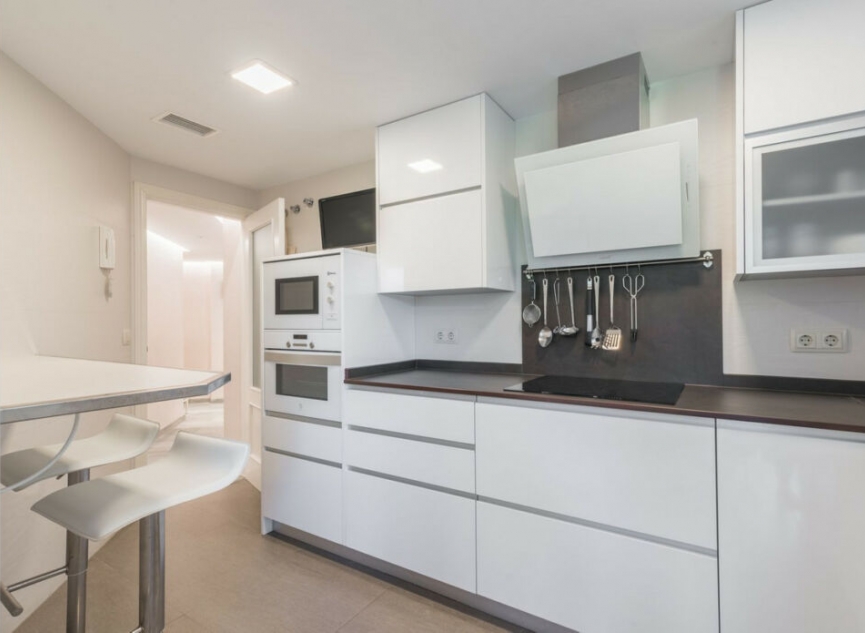 Resale - Apartment -
Marbella