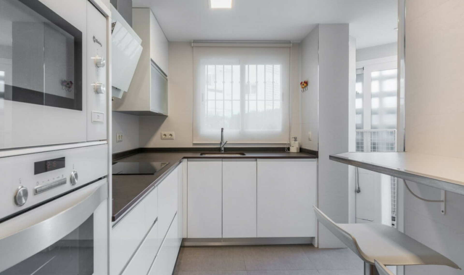 Resale - Apartment -
Marbella