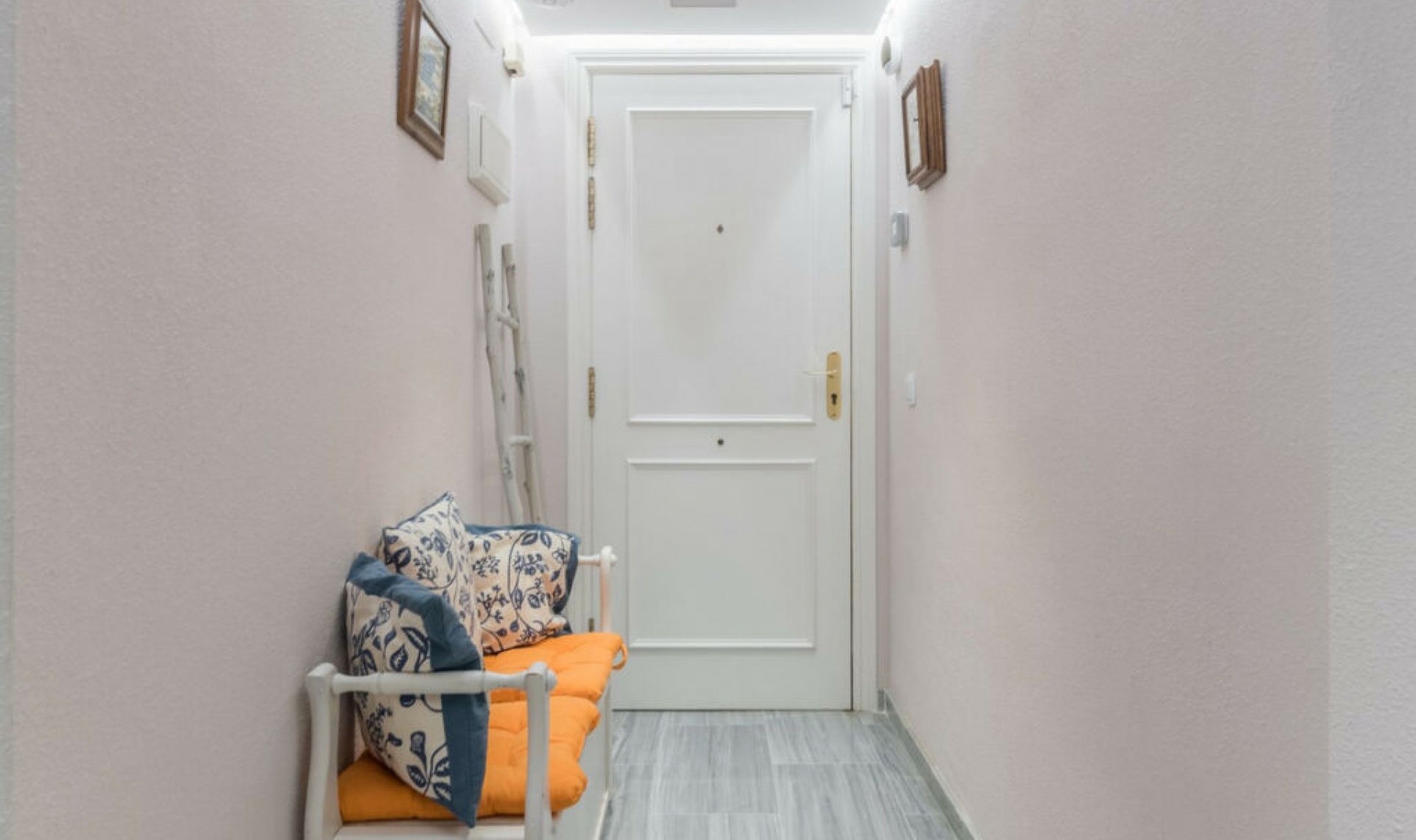 Resale - Apartment -
Marbella