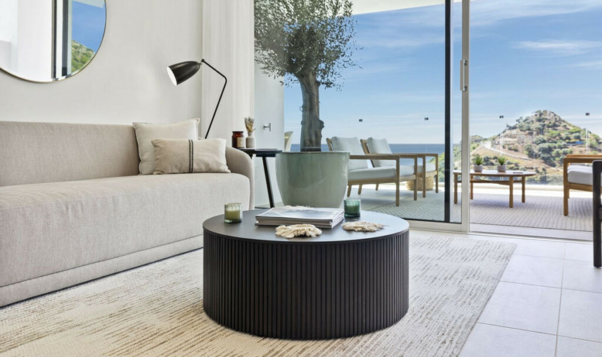 Resale - Apartment -
Marbella