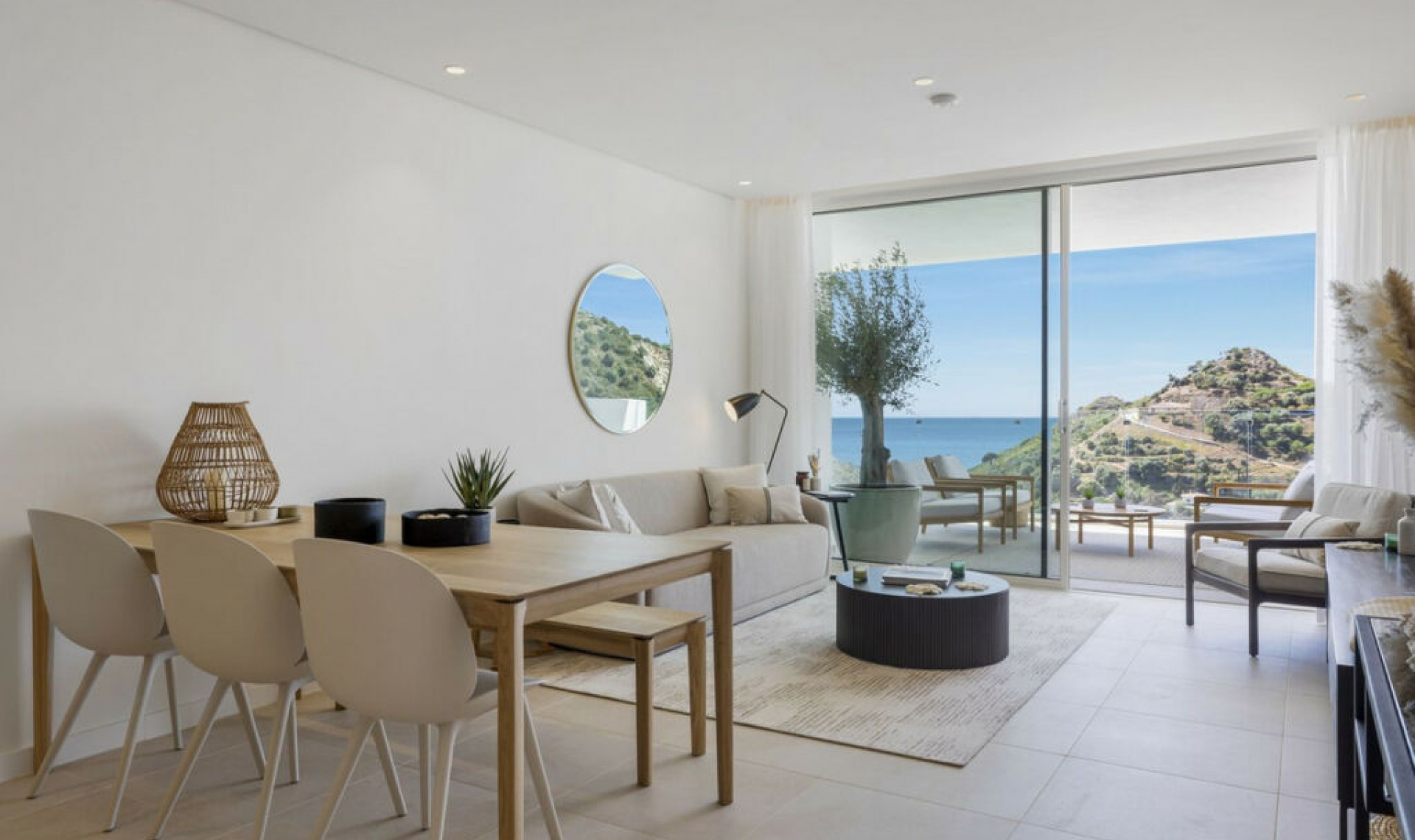 Resale - Apartment -
Marbella