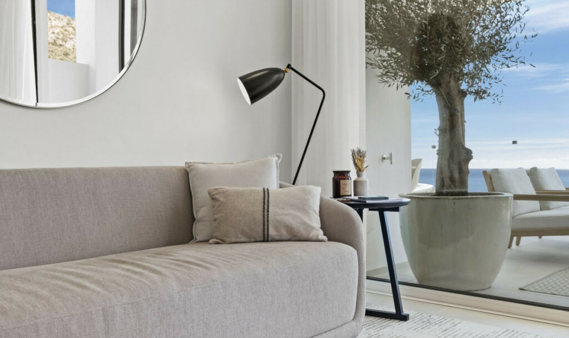 Resale - Apartment -
Marbella