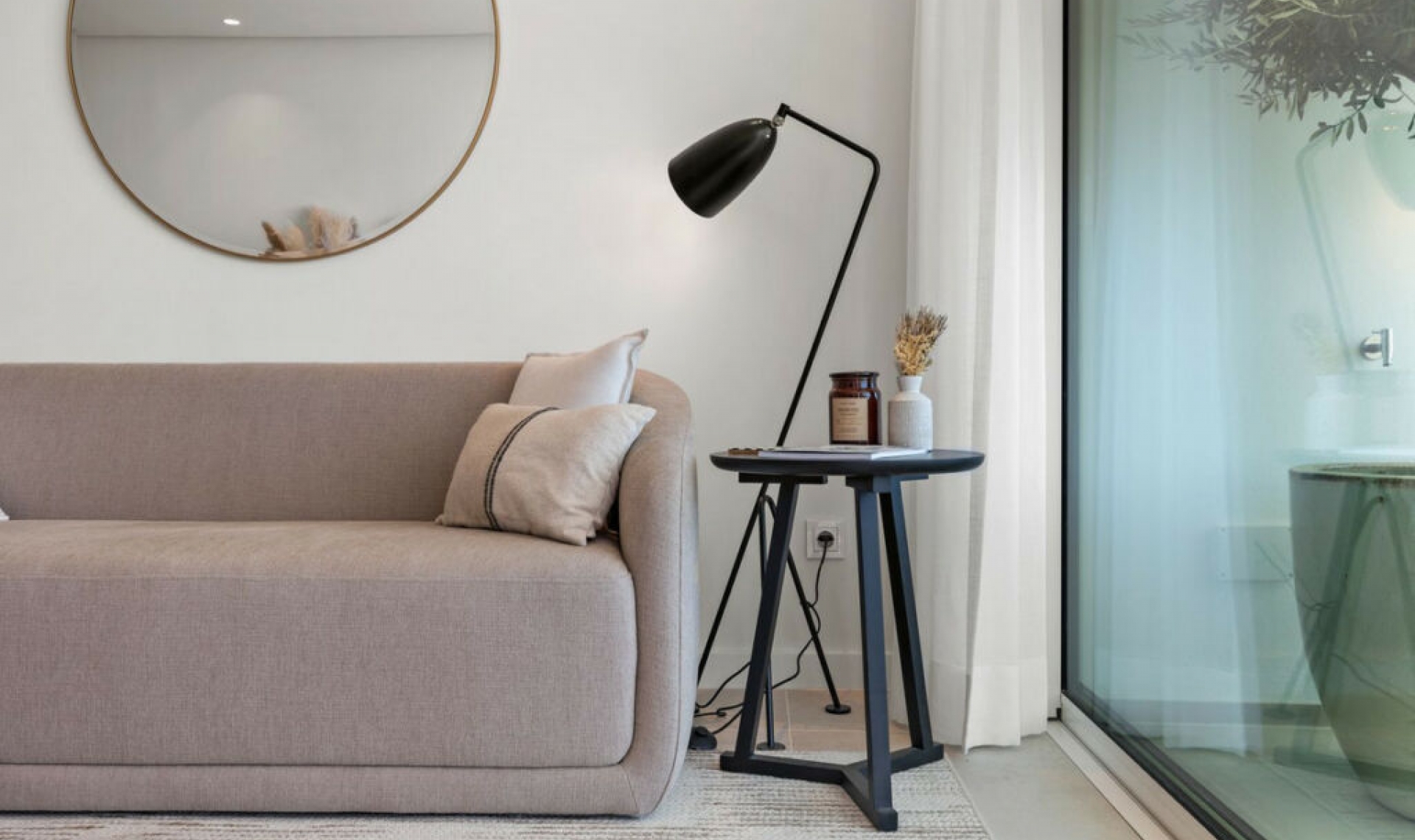 Resale - Apartment -
Marbella