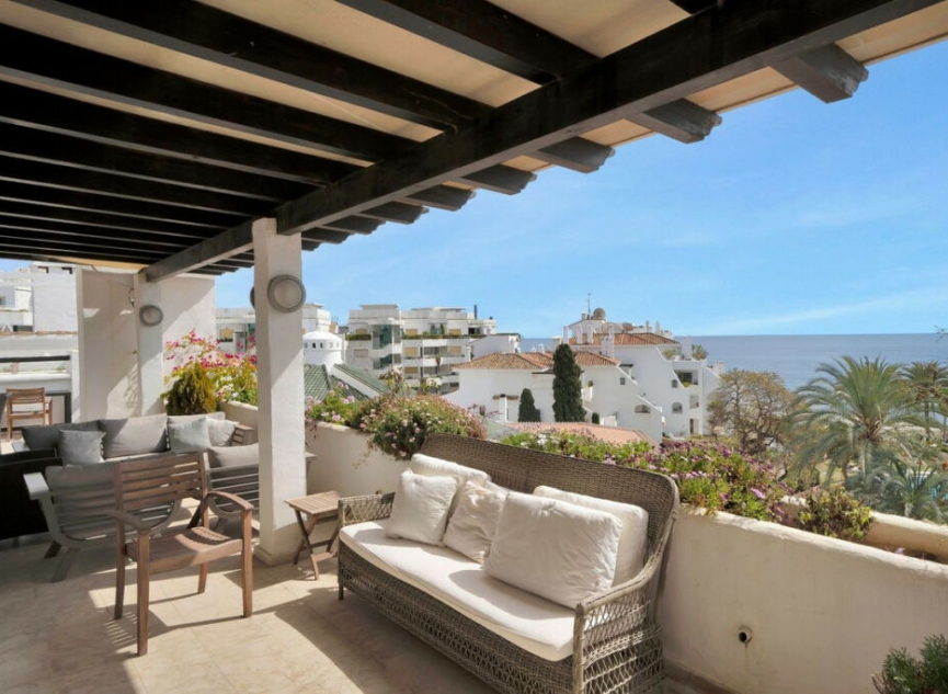 Resale - Apartment -
Marbella