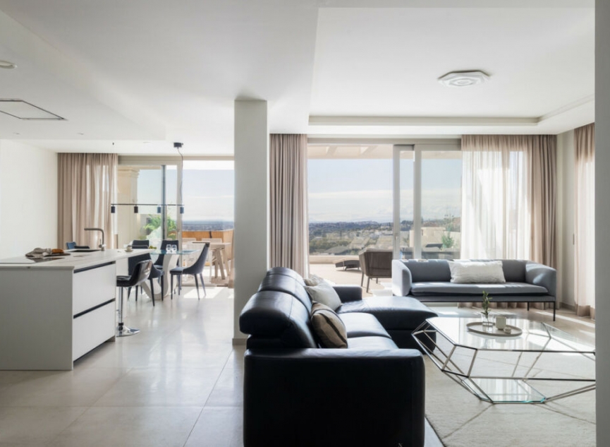 Resale - Apartment -
Marbella