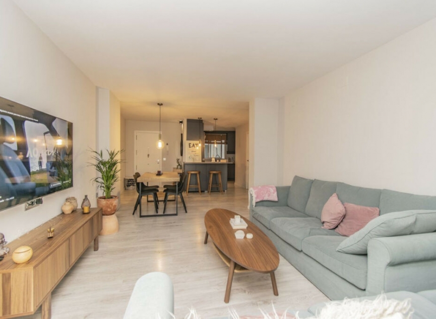Resale - Apartment -
Marbella