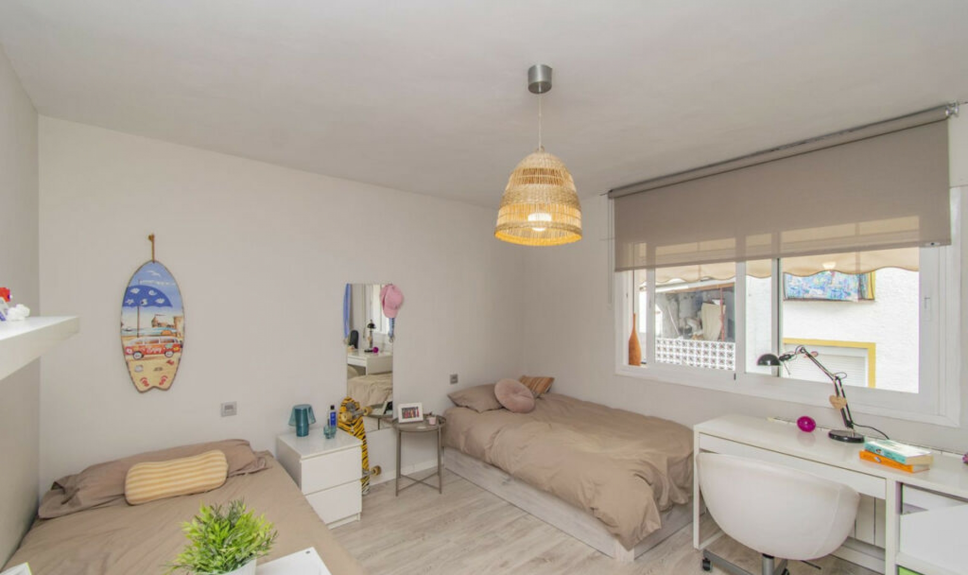 Resale - Apartment -
Marbella