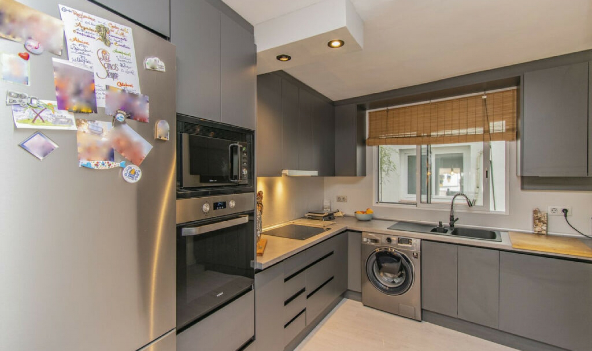 Resale - Apartment -
Marbella