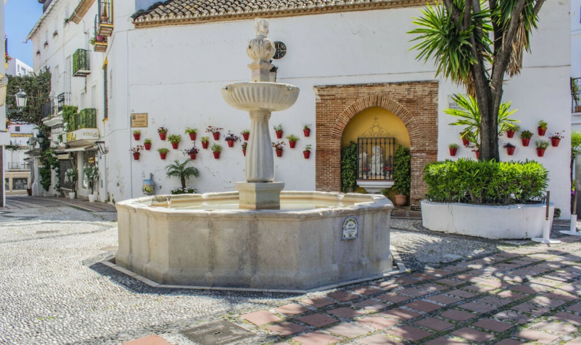 Resale - Apartment -
Marbella