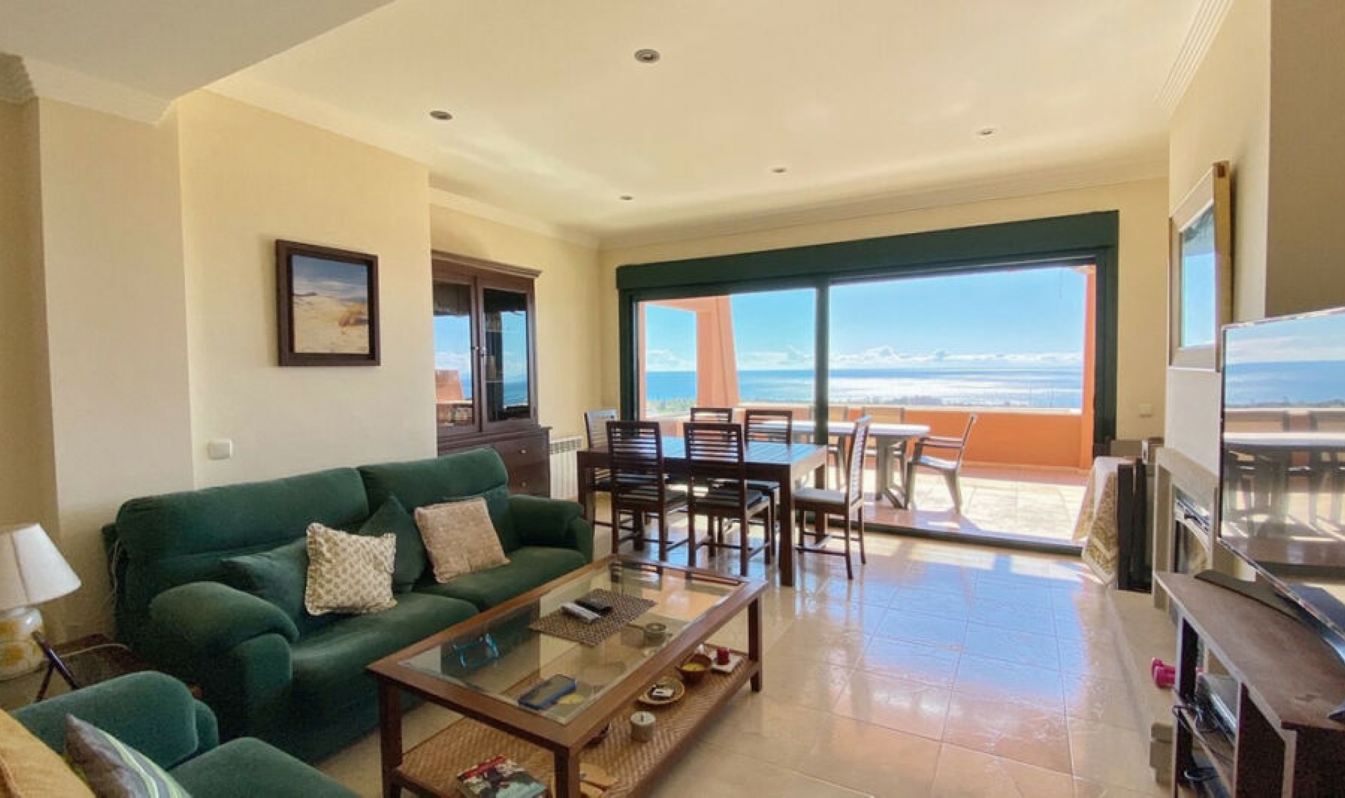 Resale - Apartment -
Marbella