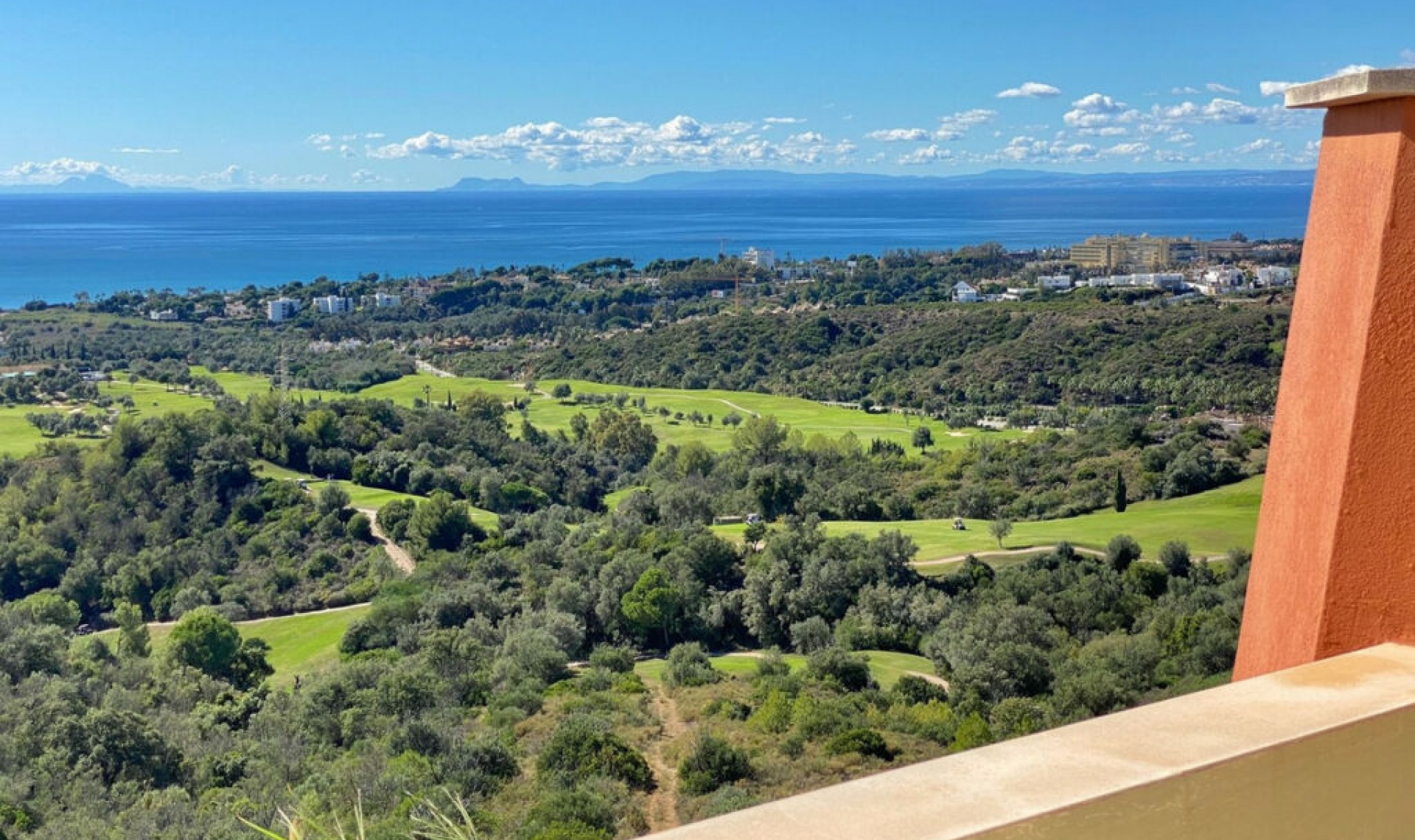 Resale - Apartment -
Marbella