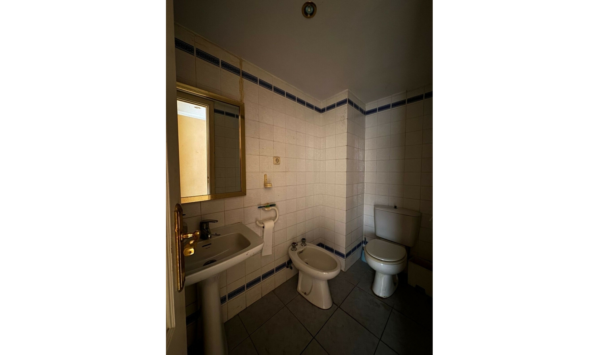 Resale - Apartment -
Marbella