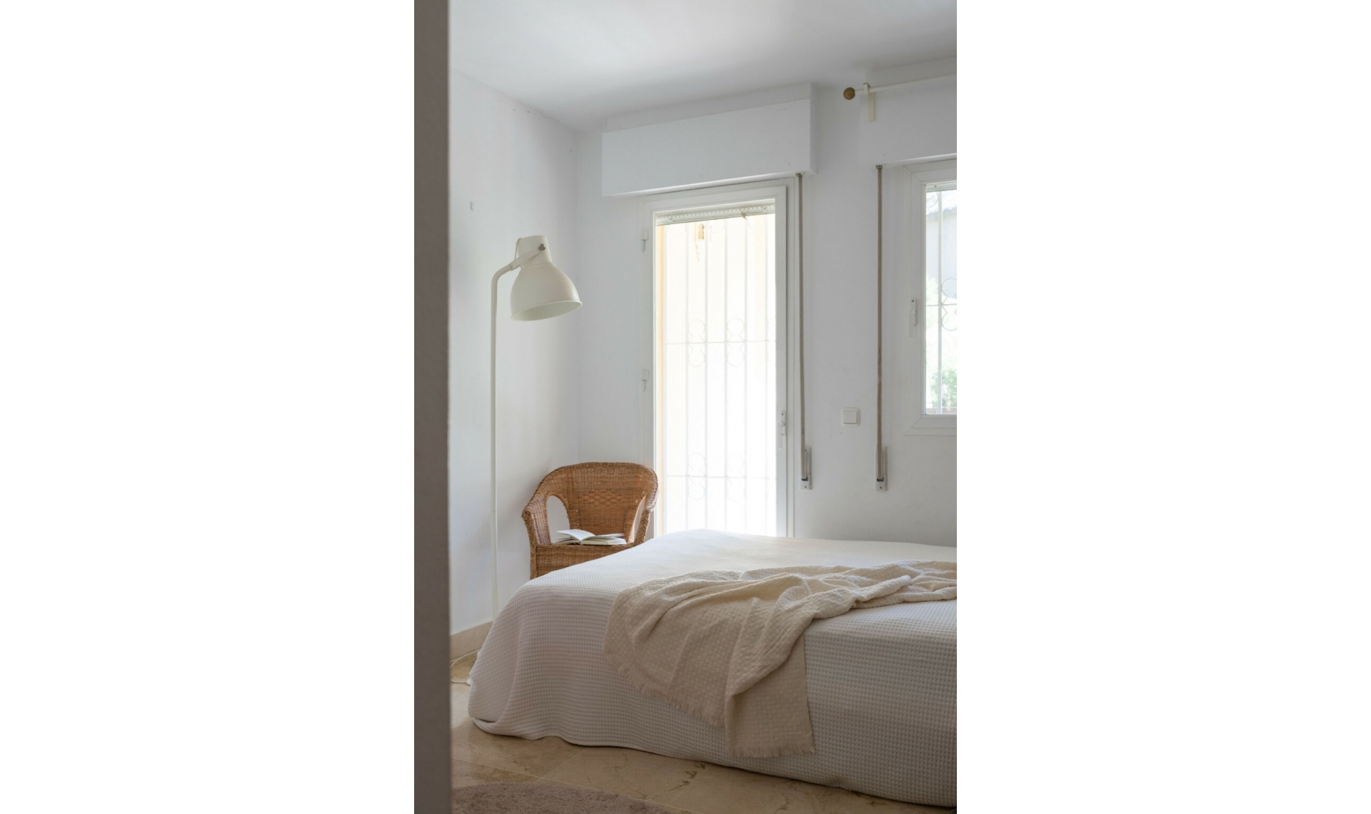 Resale - Apartment -
Marbella