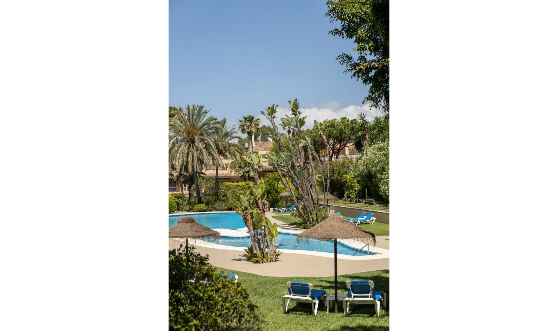 Resale - Apartment -
Marbella