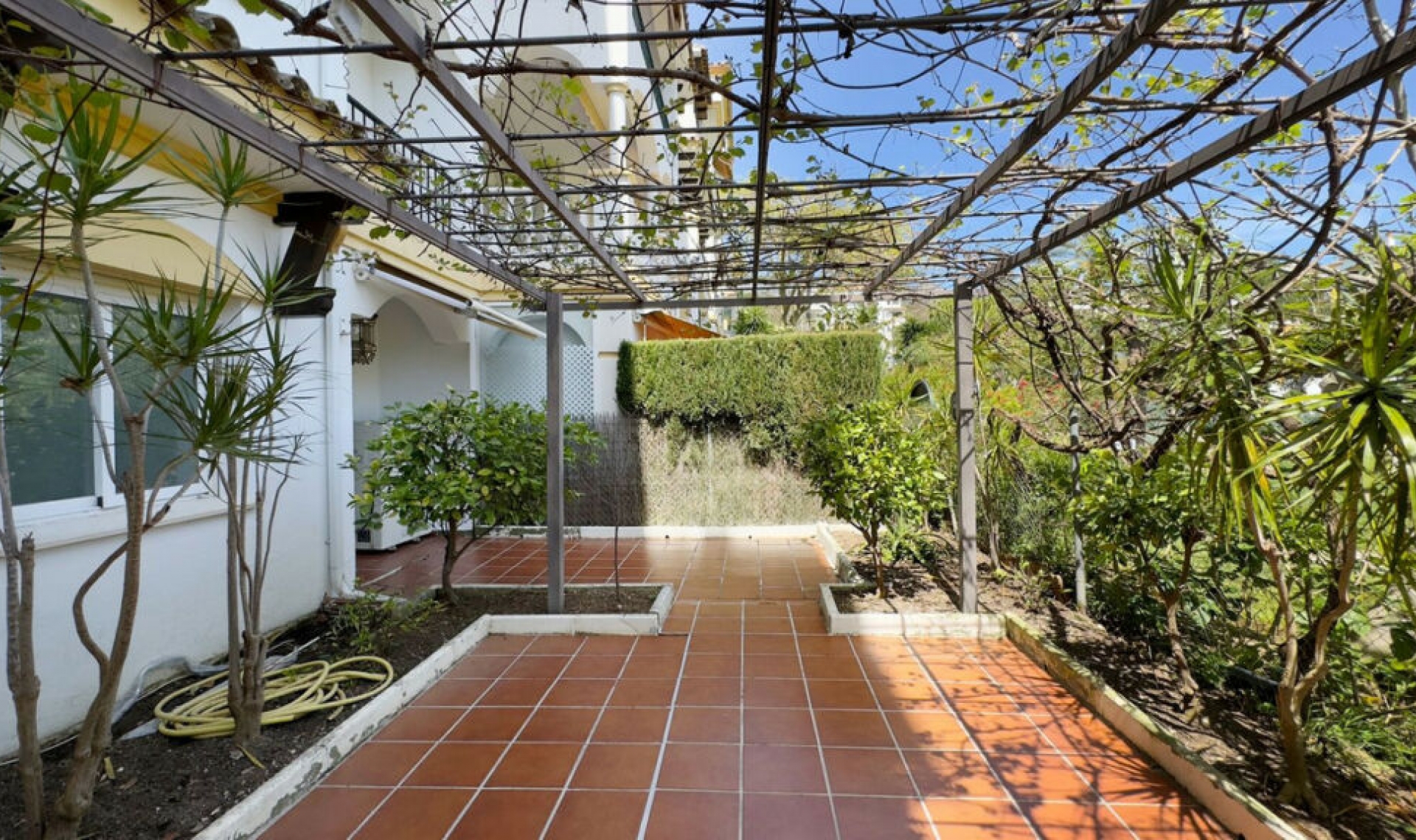 Resale - Apartment -
Marbella