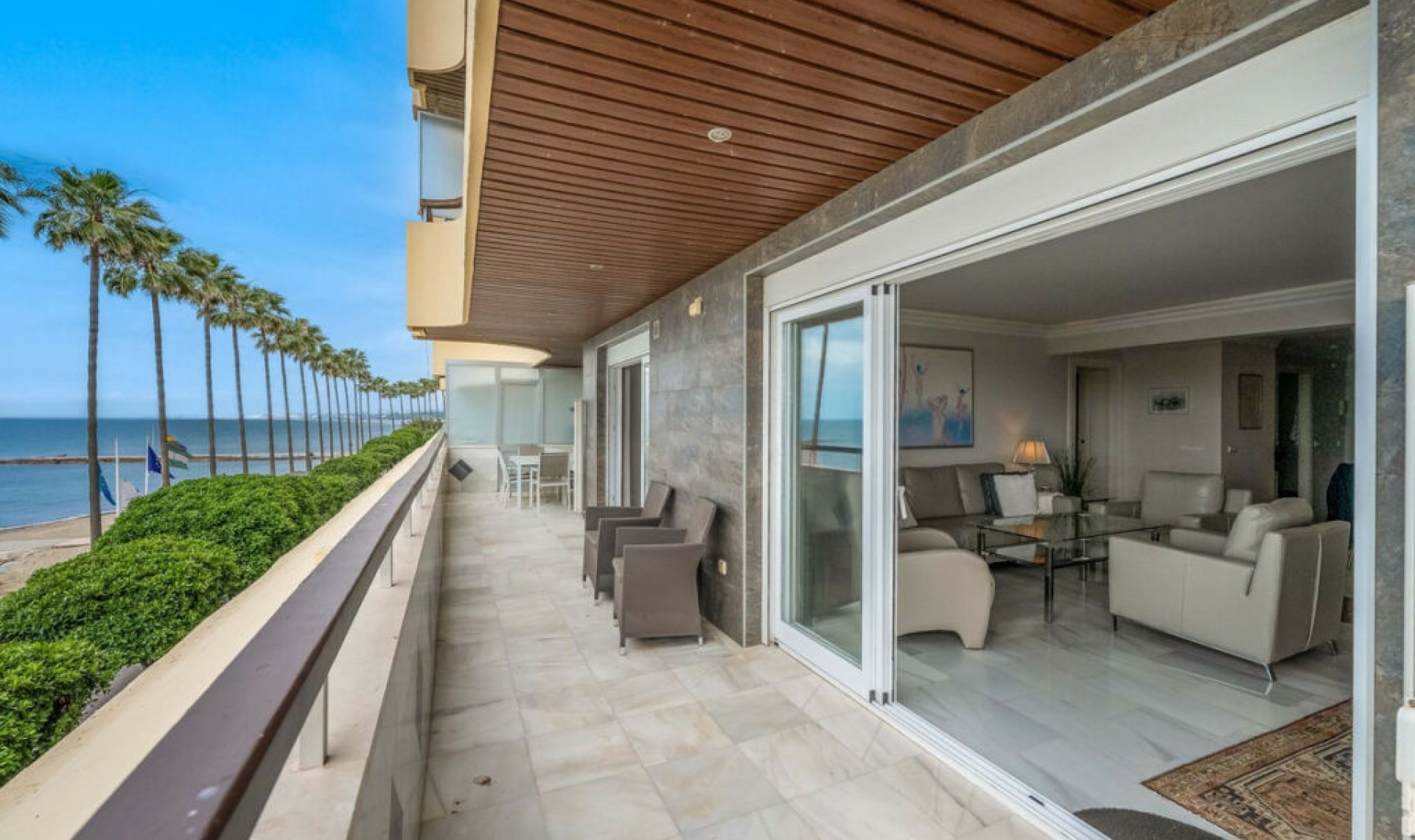 Resale - Apartment -
Marbella