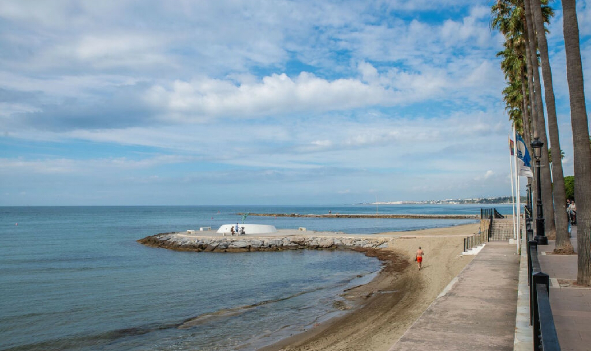 Resale - Apartment -
Marbella