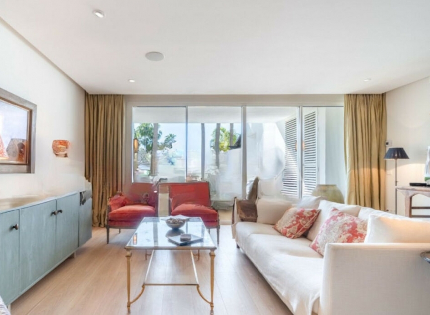 Resale - Apartment -
Marbella