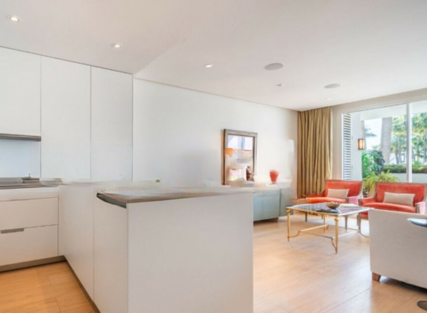 Resale - Apartment -
Marbella