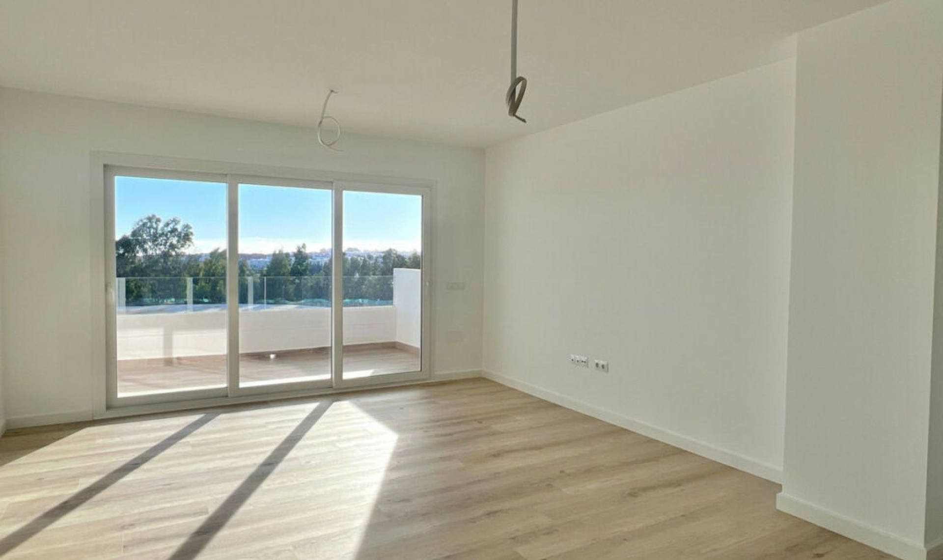 Resale - Apartment -
Marbella