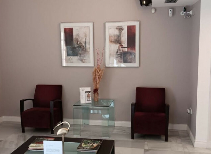 Resale - Apartment -
Marbella