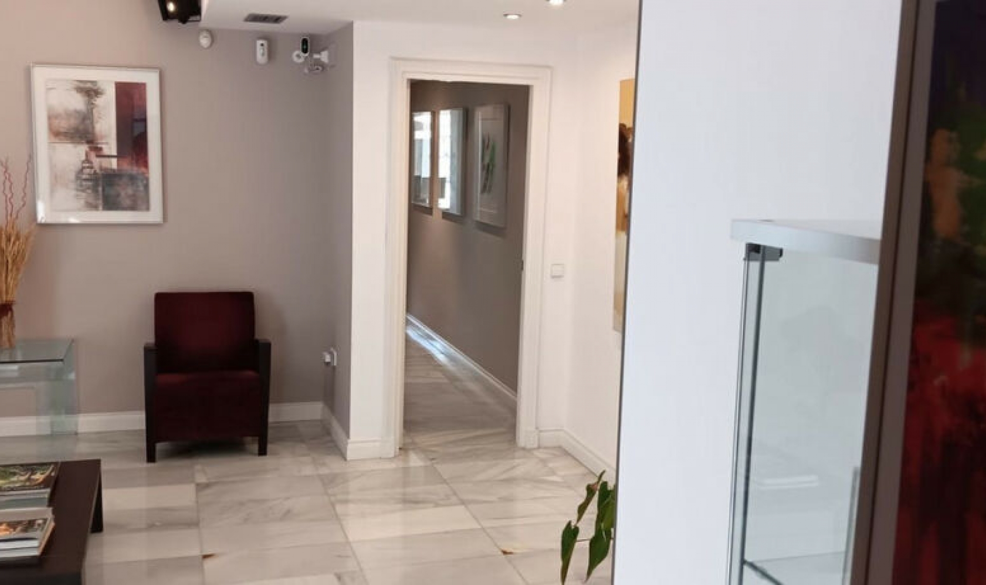 Resale - Apartment -
Marbella