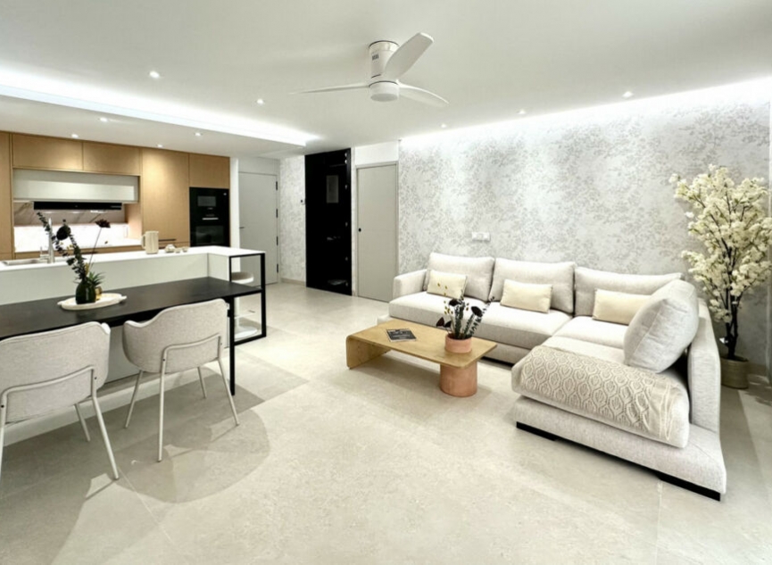 Resale - Apartment -
Marbella