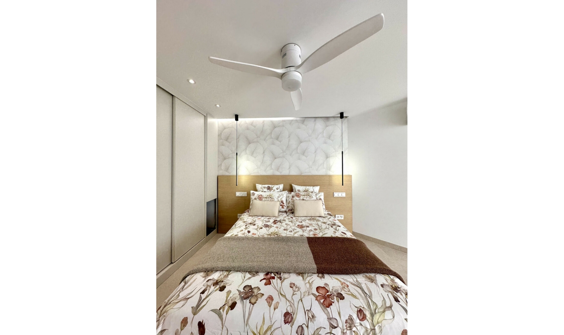 Resale - Apartment -
Marbella