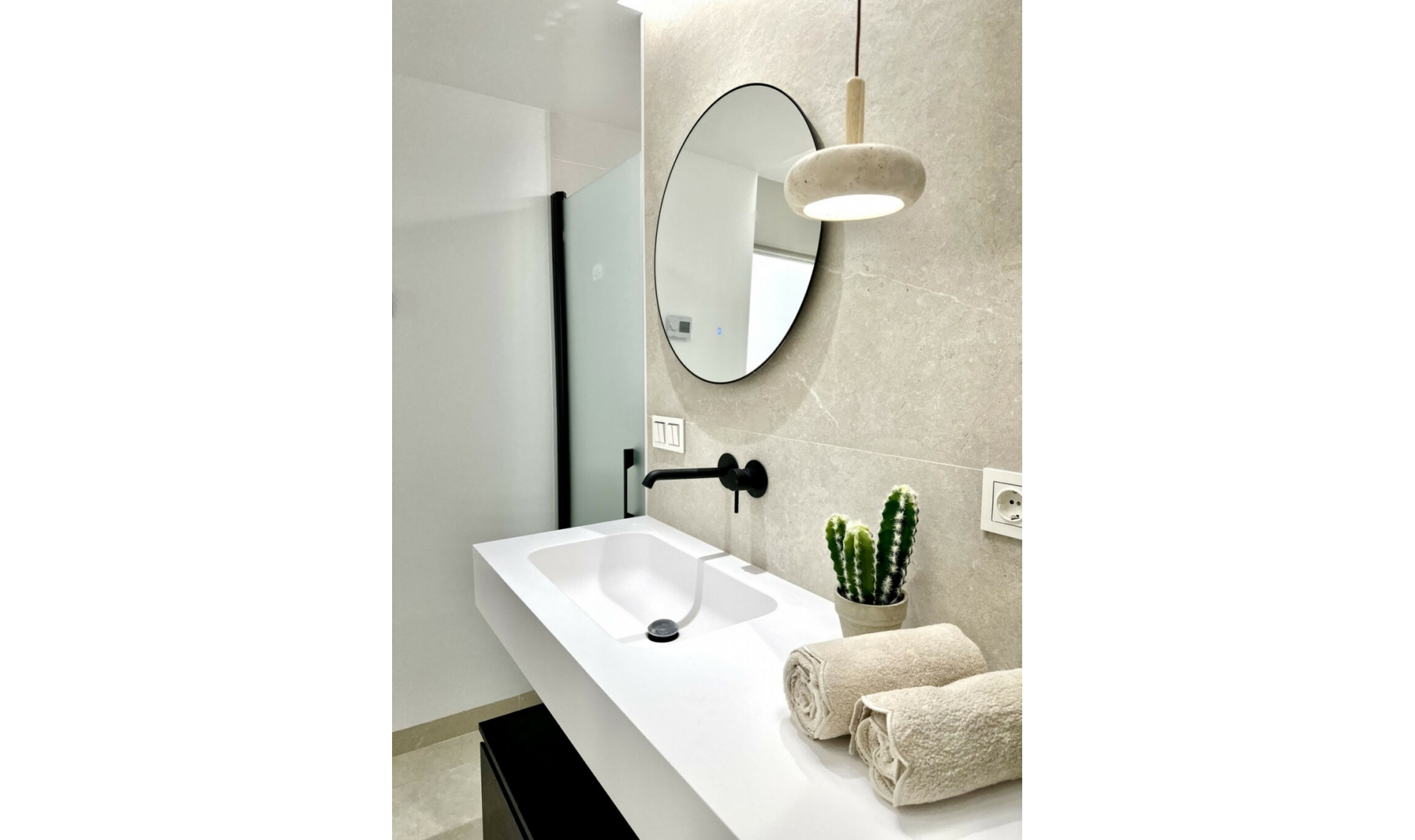 Resale - Apartment -
Marbella