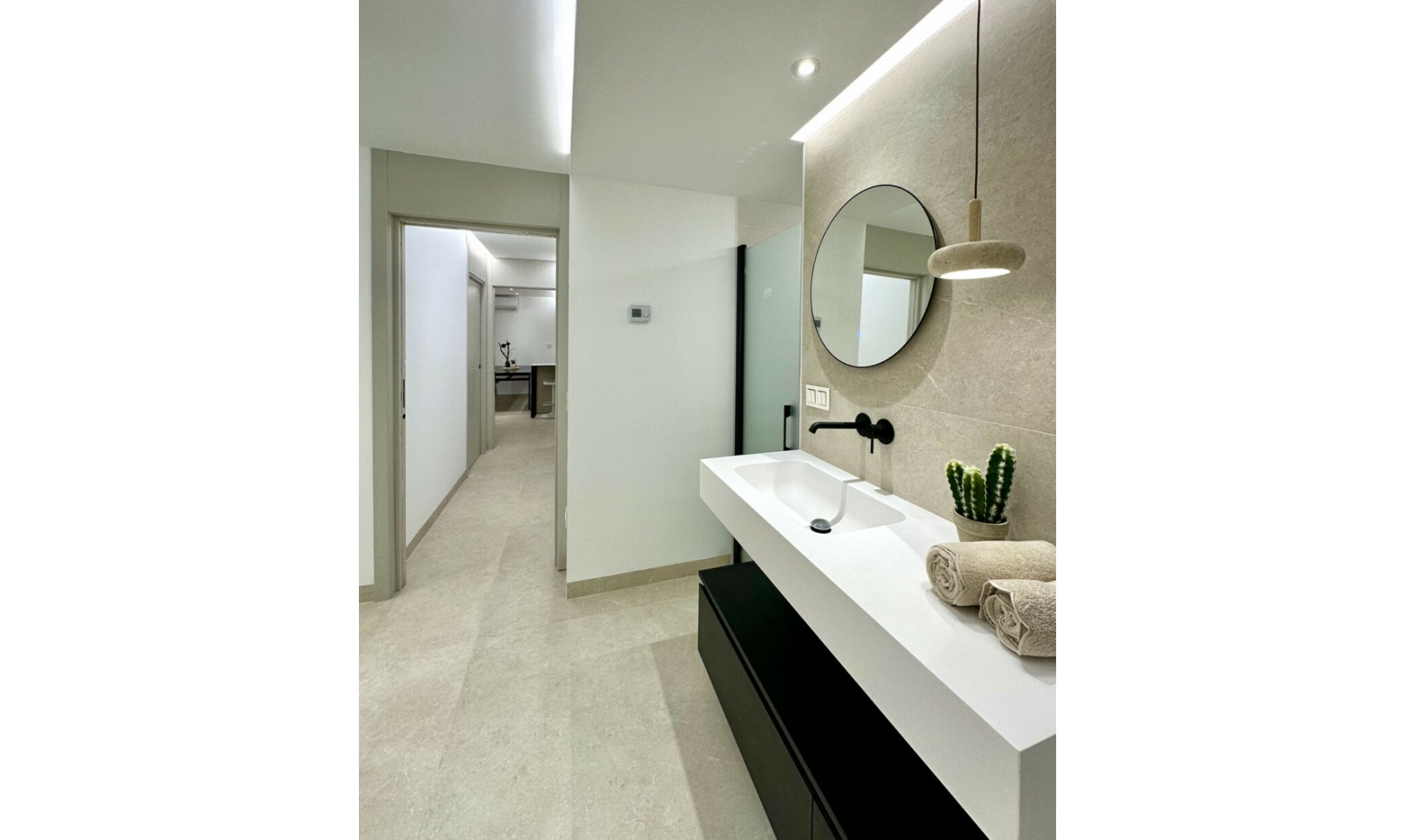 Resale - Apartment -
Marbella