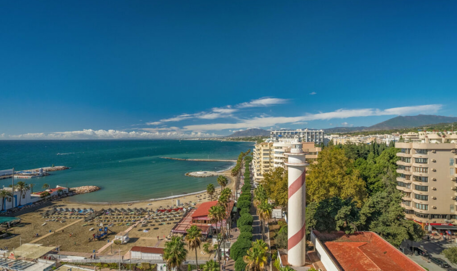 Resale - Apartment -
Marbella