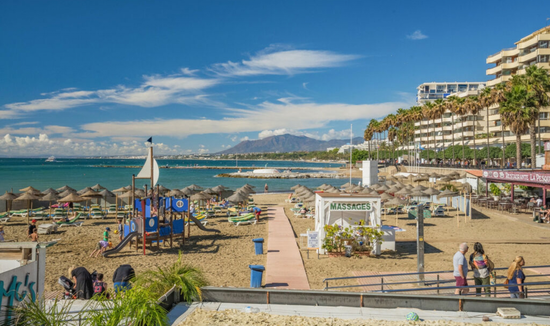 Resale - Apartment -
Marbella