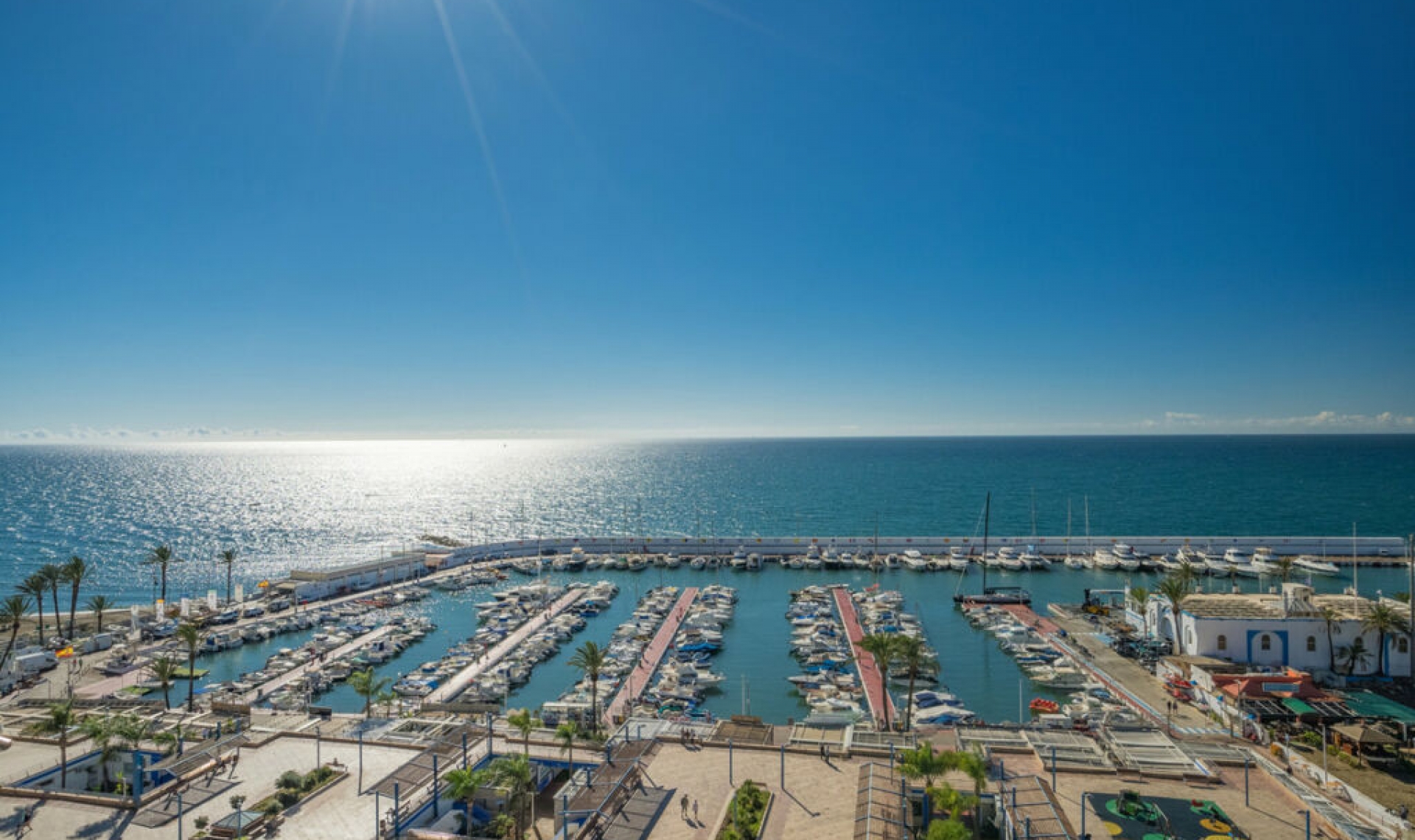 Resale - Apartment -
Marbella