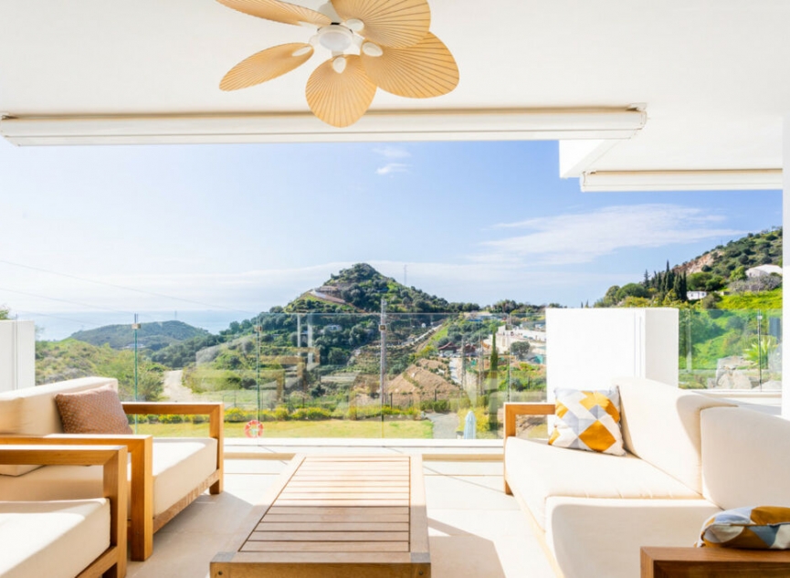 Resale - Apartment -
Marbella